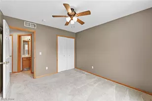 2401 Bunker Ln, Willoughby, OH 44094 - Photo 27