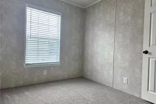 202 W Main Rd, Conneaut, OH 44030 - Photo 9