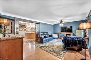 17313 Bennett Rd, North Royalton, OH 44133 - Photo 5