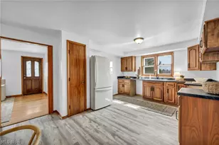 14768 Whitehead Rd, LaGrange, OH 44050 - Photo 11