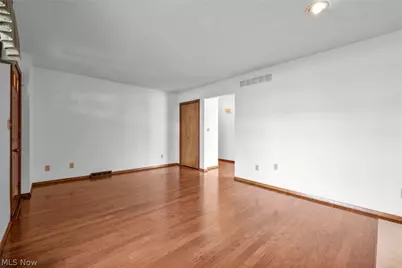 37510 Park Avenue, Willoughby, OH 44094 - Photo 17