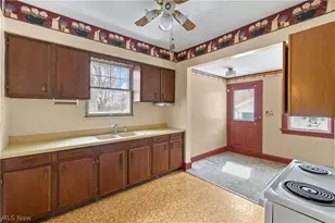 1316 22nd St NE, Canton, OH 44714 - Photo 9