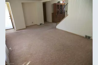 20871 Trebec Boulevard, Euclid, OH 44119 - Photo 13