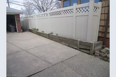 20871 Trebec Boulevard, Euclid, OH 44119 - Photo 39