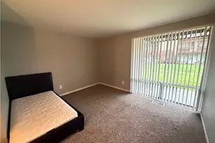 10436 N Church Dr, Parma Heights, OH 44130 - Photo 9