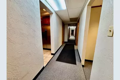 1050 and 1062 Triplett Boulevard, Akron, OH 44306 - Photo 23