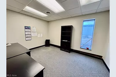 1050 and 1062 Triplett Boulevard, Akron, OH 44306 - Photo 27