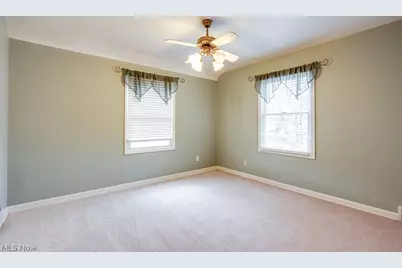 2411 16th Street, Cuyahoga Falls, OH 44223 - Photo 11