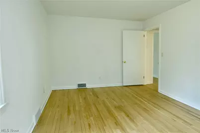 94 Jennette Drive, Youngstown, OH 44512 - Photo 23