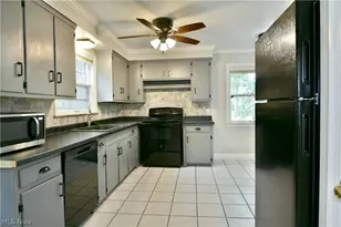 94 Jennette Dr, Youngstown, OH 44512 - Photo 15