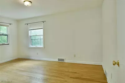 94 Jennette Drive, Youngstown, OH 44512 - Photo 21