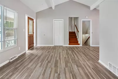 6304 Meadowbrook Drive, Mentor, OH 44060 - Photo 5