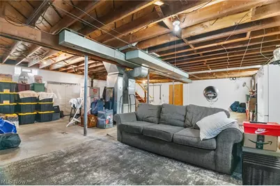 584 Hilbish Avenue, Akron, OH 44312 - Photo 17