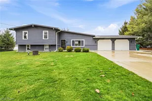 1501 Morning Star Dr, Roaming Shores, OH 44084 - Photo 7