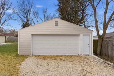 176 Grace Avenue, Barberton, OH 44203 - Photo 39