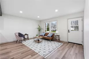 176 Grace Ave, Barberton, OH 44203 - Photo 7