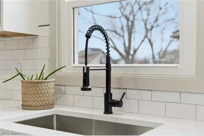 176 Grace Avenue, Barberton, OH 44203 - Photo 15