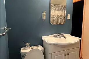 1766 Longwood Dr, Mayfield Heights, OH 44124 - Photo 9