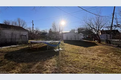 1766 Longwood Drive, Mayfield Heights, OH 44124 - Photo 45