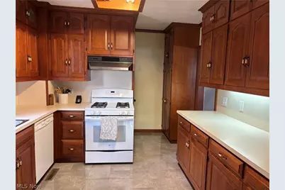 120 Prospect Street, Dover, OH 44622 - Photo 11