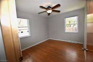 11062 Blossom Ave, Parma Heights, OH 44130 - Photo 15