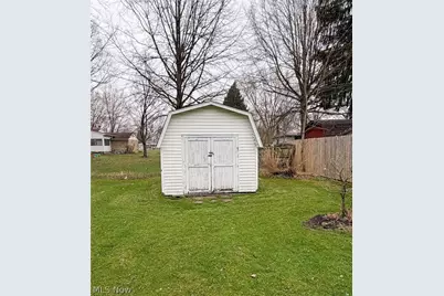 5212 Calla Avenue NW, Warren, OH 44483 - Photo 23