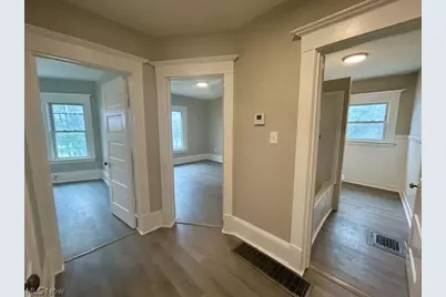 18112 Chagrin Boulevard, Huber Heights, OH 44122 - Photo 27