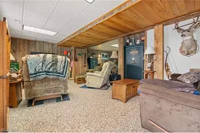 2186 Woodline Avenue SW, North Lawrence, OH 44666 - Photo 33