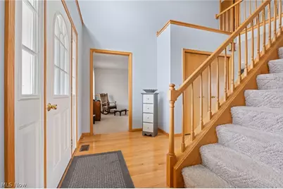 2186 Woodline Avenue SW, North Lawrence, OH 44666 - Photo 9