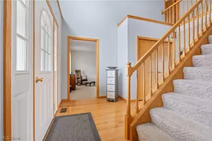 2186 Woodline Ave SW, North Lawrence, OH 44666 - Photo 9