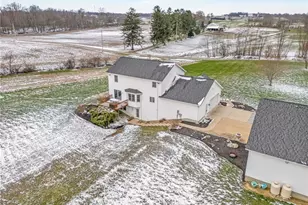 2186 Woodline Ave SW, North Lawrence, OH 44666 - Photo 41