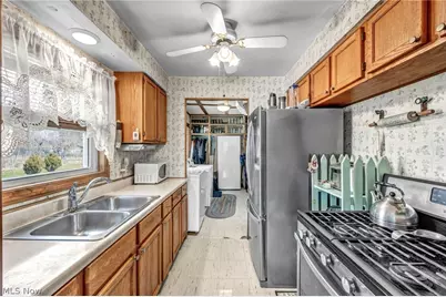 1325 Hadcock Road, Brunswick, OH 44212 - Photo 9