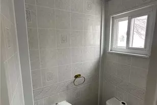 29902 Euclid Ave, Wickliffe, OH 44092 - Photo 9