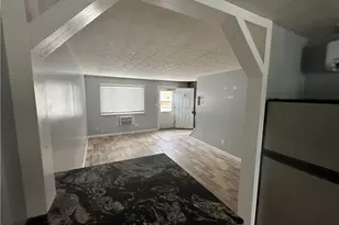 29902 Euclid Ave, Wickliffe, OH 44092 - Photo 3