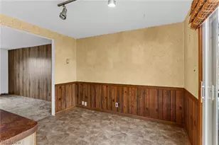 1077 S Diamond St, Ravenna, OH 44266 - Photo 9