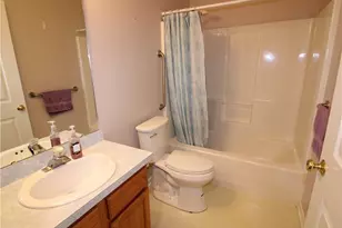 148 Bentley Dr, Elyria, OH 44035 - Photo 33