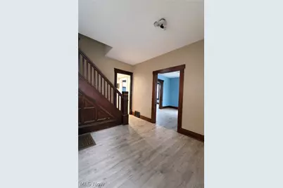 906 Harrison Avenue SW, Canton, OH 44706 - Photo 11