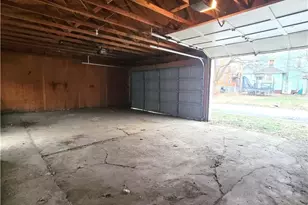 906 Harrison Ave SW, Canton, OH 44706 - Photo 7