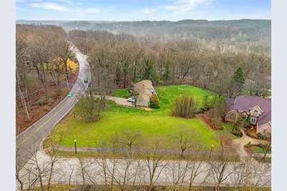 1245 Riverwoods Dr, Akron, OH 44313 - Photo 3