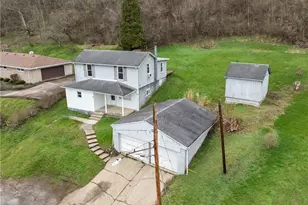 55249 Locust Dr, Bridgeport, OH 43912 - Photo 3