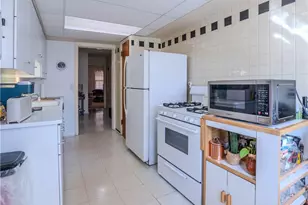 13699 Cedar Rd, University Heights, OH 44118 - Photo 23