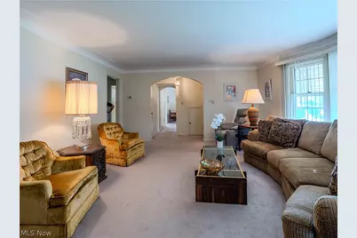 13699 Cedar Road, University Heights, OH 44118 - Photo 7