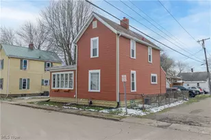 214 Poplar St, Dover, OH 44622 - Photo 3