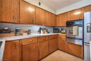 6775 Grove Rd, New Franklin, OH 44216 - Photo 13