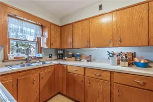 6775 Grove Rd, New Franklin, OH 44216 - Photo 11