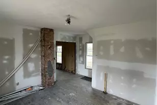 1002 Cleveland Ave SW, Canton, OH 44707 - Photo 3