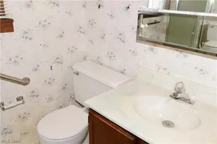 693 Idlewood Ave, Sheffield Lake, OH 44054 - Photo 19