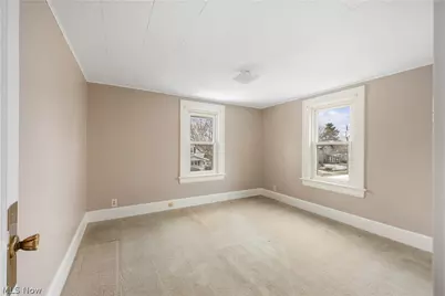 514 Tompkins Avenue, Akron, OH 44305 - Photo 15