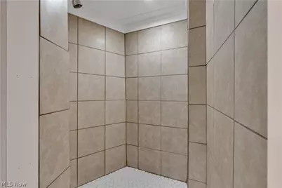 10905 Greenhaven Parkway, Brecksville, OH 44141 - Photo 41