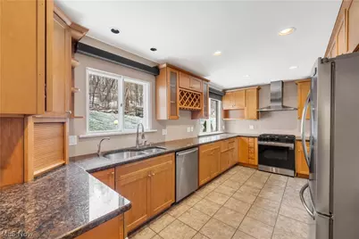 10905 Greenhaven Parkway, Brecksville, OH 44141 - Photo 17